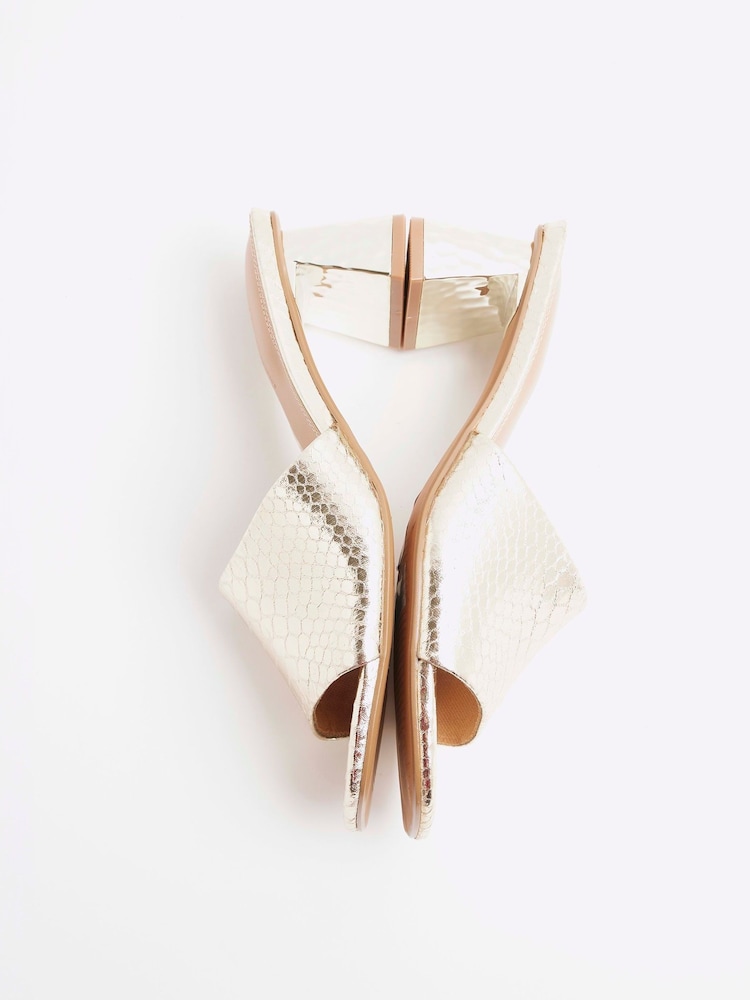 River Island Gold Textured Block Heel Mules - Image 4 of 5