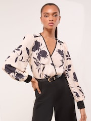 Lipsy Monochrome Floral Petite 2 in 1 Long Sleeve V-Neck Belted Jumpsuit - Image 3 of 4