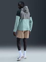 Nike Green Lighweight Windrunner Running Jacket - Image 3 of 7