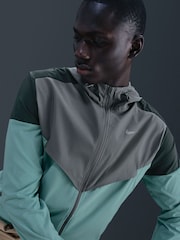 Nike Green Lighweight Windrunner Running Jacket - Image 5 of 7