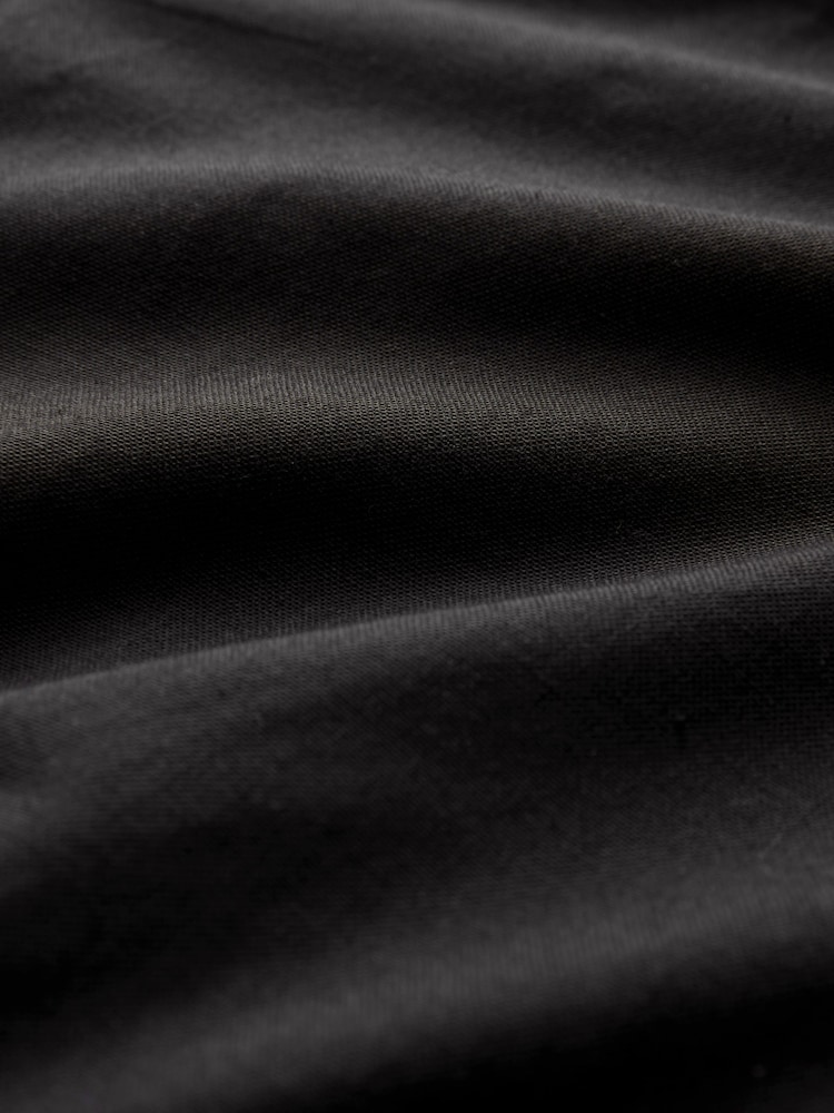 أسود - قميص أكسفورد بأكمام طويلة قابل للتمدد - صورة 9 من 9