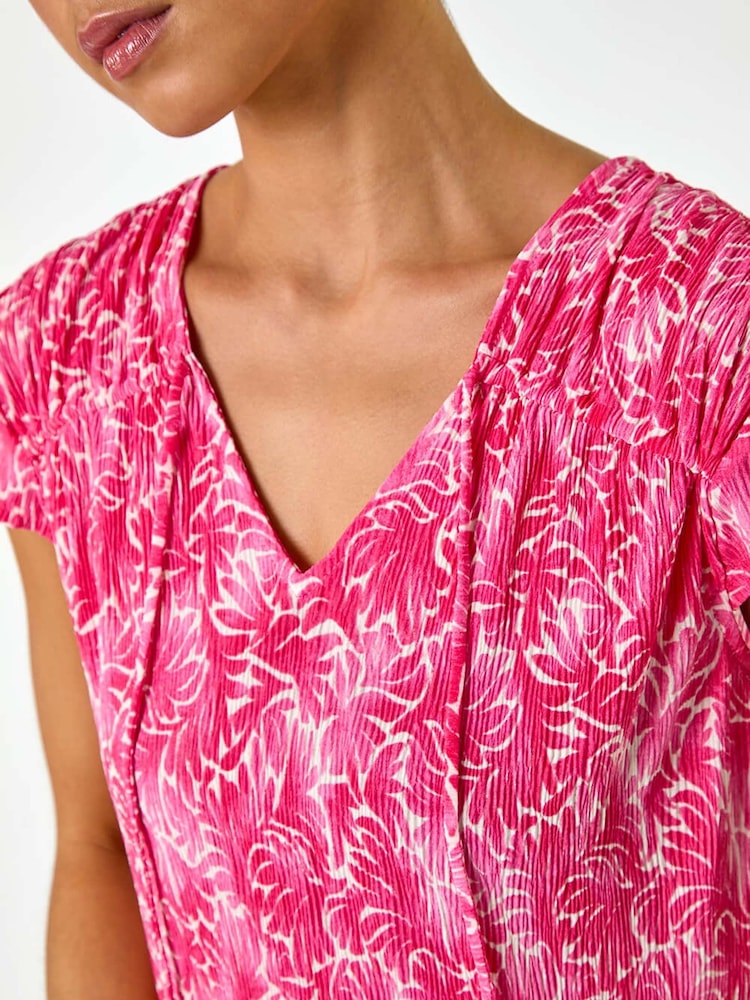 Roman Pink Petite Abstract Print Crinkle V-Neck Top - Image 5 of 5