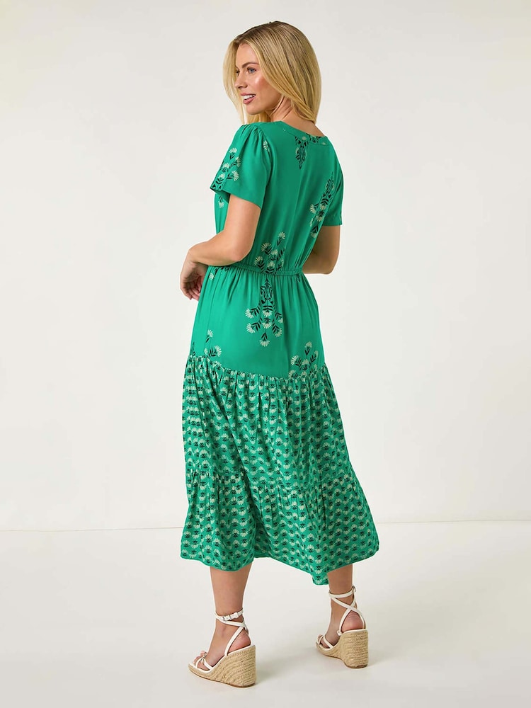 Vestido a media pierna con estampado floral de Roman Petite - Imagen 2 de 5 Vestido a media pierna con estampado floral de Roman Petite - Imagen 2 de 5