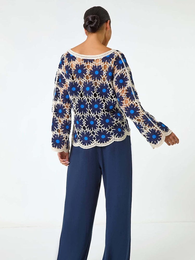 Azul - Roman Petite Crochet Floral Knit Top - Imagen 2 de 5 Azul - Roman Petite Crochet Floral Knit Top - Imagen 2 de 5