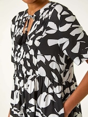 Roman Black Abstract Print Tie Front Midi Dress - Image 5 of 5