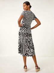 Roman Black Floral Print Tiered Midi Dress - Image 3 of 5