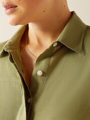 Ariat Green Pocklington 100% Wrinkle Free Linen Popover 100% Linen Shirt - Image 4 of 4