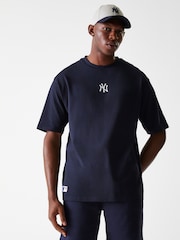 New Era Mens New York Yankee Logo Black T-Shirt - Image 1 of 8