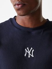New Era Mens New York Yankee Logo Black T-Shirt - Image 5 of 8