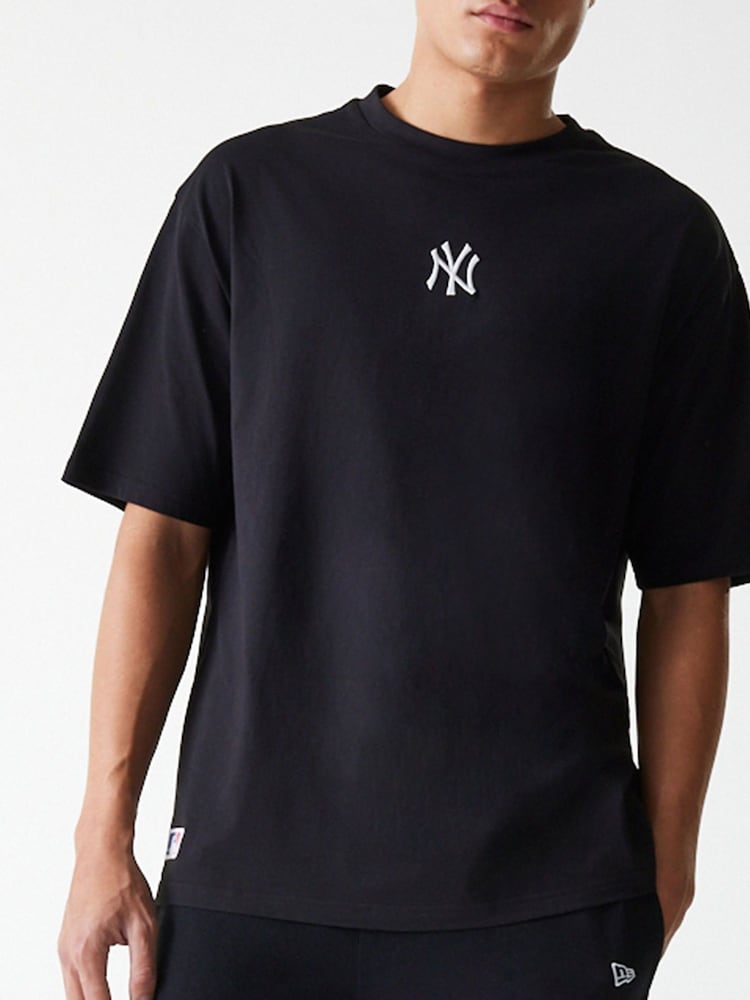 Zwart - New Era Mens New York Yankee Logo Black T-Shirt - Image 3 of 9