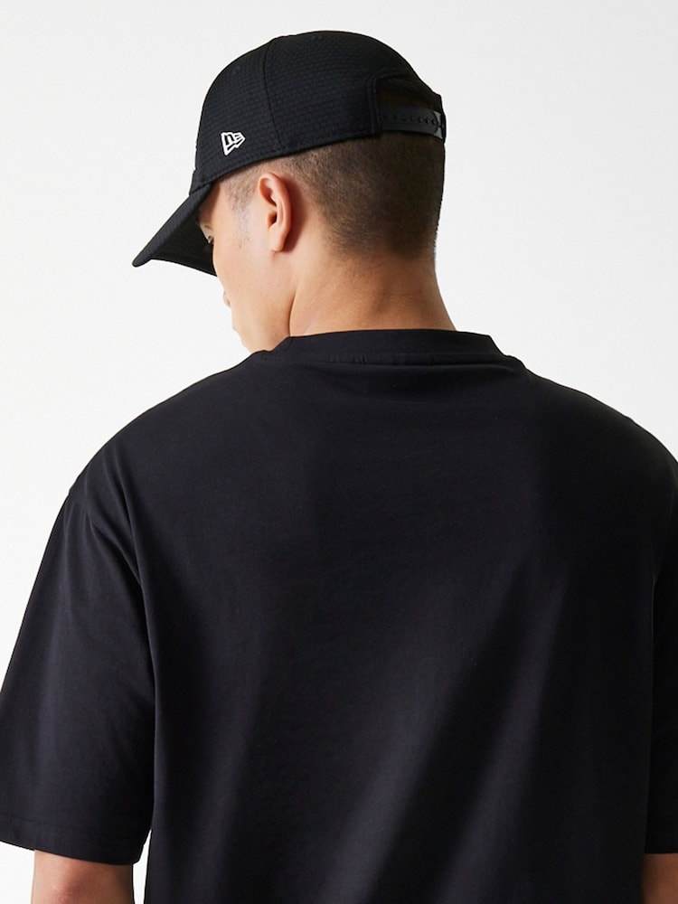 New Era Mens New York Yankee Logo Black T-Shirt - Image 9 of 9