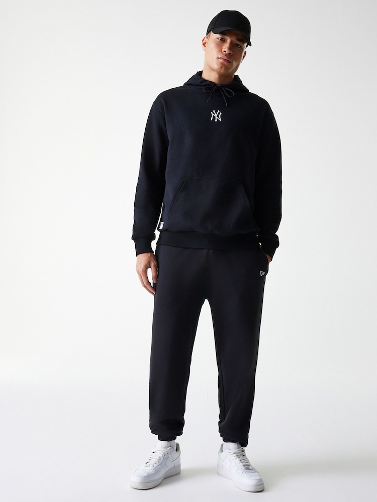 Zwart - New Era Mens New York Yankee Logo Beige Hoodie - Image 3 of 8