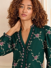 Love & Roses Green Embroidered Long Sleeve Blouse - Image 3 of 4