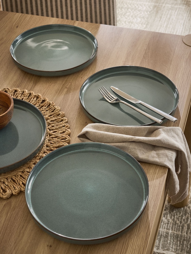 Set of 4 Green Dalton Dinner Plates - Image 1 of 4