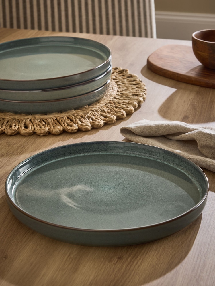 Set of 4 Green Dalton Dinner Plates - Image 2 of 4