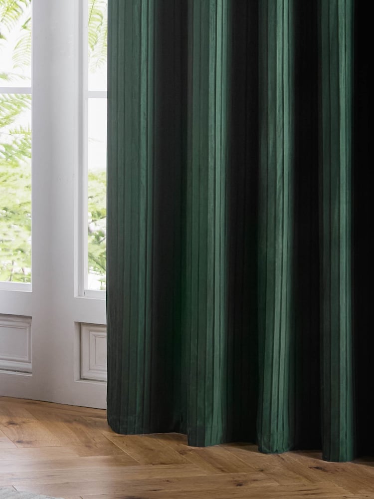 Paoletti Forest Corinthian Velvet Room Darkening Lined Eyelet Curtain Pair - Image 5 of 6