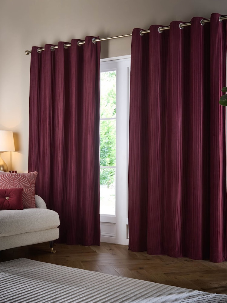 Затемняющая пара для комнаты с люверсами Paoletti Corinthian Velvet - Изображение 2 из 6 Затемняющая пара для комнаты с люверсами Paoletti Corinthian Velvet - Изображение 2 из 6
