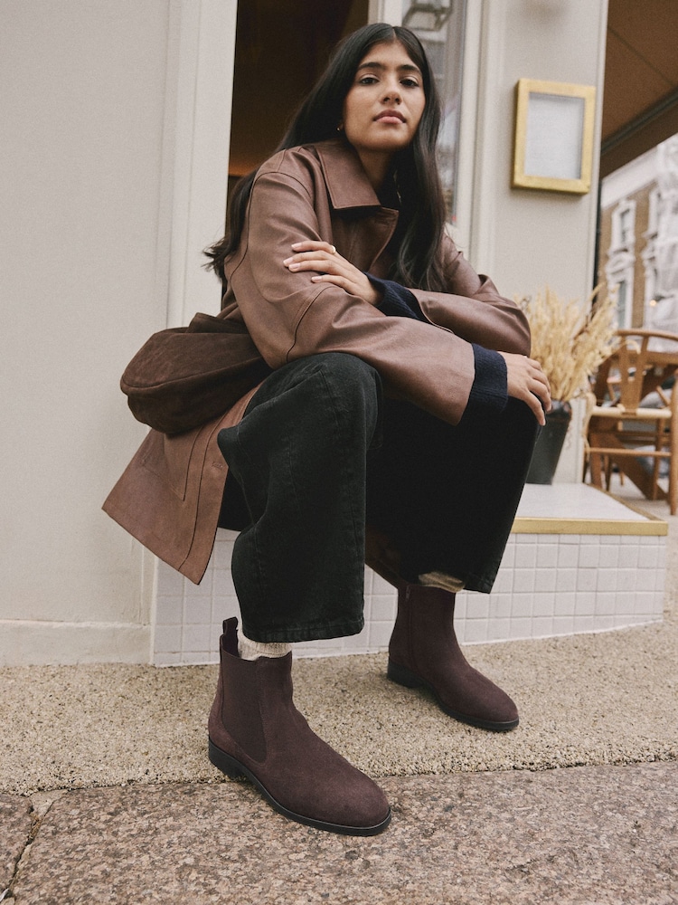 brown ankle boots and dress How To Style Ankle Boots For Fall