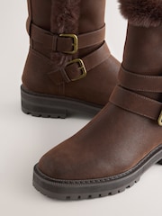 Chocolate marrom - Forever Comfort® Double Buckle Faux Fur Lined Ankle Boots - Imagem 4 de 5