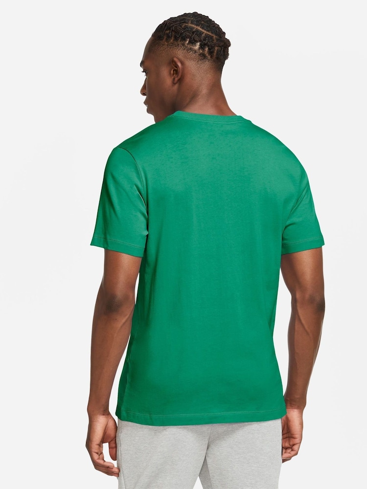 Nike Green Sportswear Club T-Shirt - Image 2 of 3