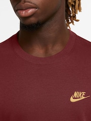 Nike Red Club T-Shirt - Image 2 of 3