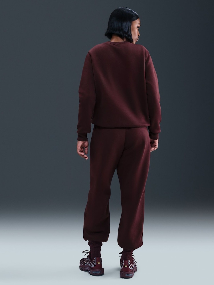 Nike Red Oversized Sportswear Phoenix Fleece High Waisted Joggers - Image 5 of 5 Nike Red Oversized Sportswear Phoenix Fleece High Waisted Joggers - Image 5 of 5