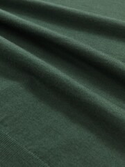 Verde Kale - Suéter con cuello redondo de lana de merino Wessex de Reiss - Imagen 5 de 7