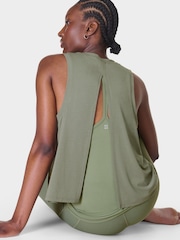 Sweaty Betty Green Soft Flow 2-In-1 Bra Tank - Image 8 of 9