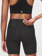 Sweaty Betty Black Leopard Emboss Print 6" Inseam Power 6" Biker Shorts - Image 6 of 8