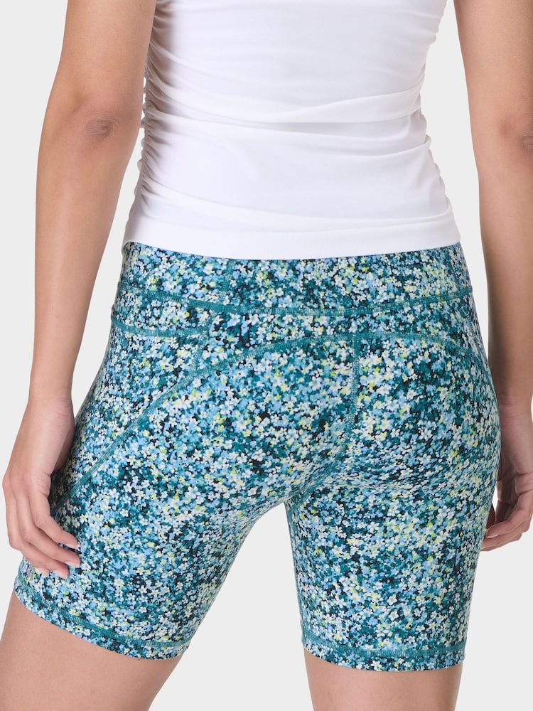 Blue Meadow Print - Pantalones cortos de ciclista de 6" Power de Sweaty Betty - Imagen 2 de 8
