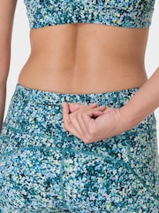 Blue Meadow Print - Pantalones cortos de ciclista de 6" Power de Sweaty Betty - Imagen 6 de 8