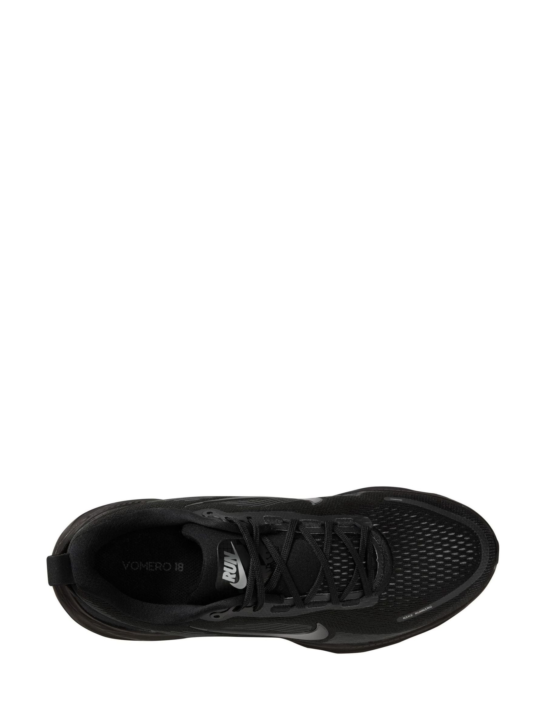 Next：日本 ブラック - Nike Vomero 18 ランニングスニーカー from