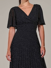 Jolie Moi Black Petite Petite Chiffon Pleated Midaxi Dress - Image 3 of 6