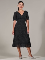 Jolie Moi Black Petite Petite Chiffon Pleated Midaxi Dress - Image 5 of 6