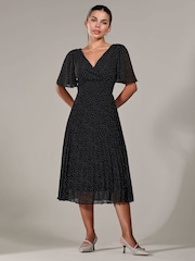 Jolie Moi Black Petite Petite Chiffon Pleated Midaxi Dress - Image 6 of 6