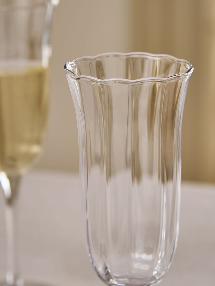 Set of 4 Clear Sadie Champagne Flutes - Image 2 of 3 Set of 4 Clear Sadie Champagne Flutes - Image 2 of 3