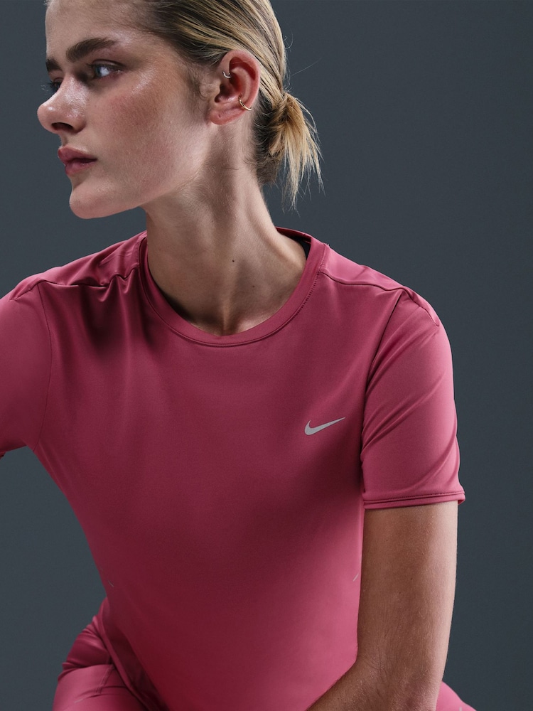 Nike Beet Pink Swift Dri-FIT Short-Sleeve Running Top - Image 5 of 5 Nike Beet Pink Swift Dri-FIT Short-Sleeve Running Top - Image 5 of 5