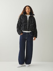Nike Black Sportswear High-Pile Fleece Jacket - Image 2 of 10