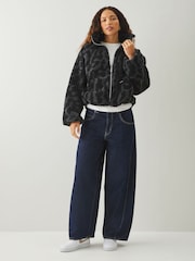 Nike Black Sportswear High-Pile Fleece Jacket - Image 5 of 10