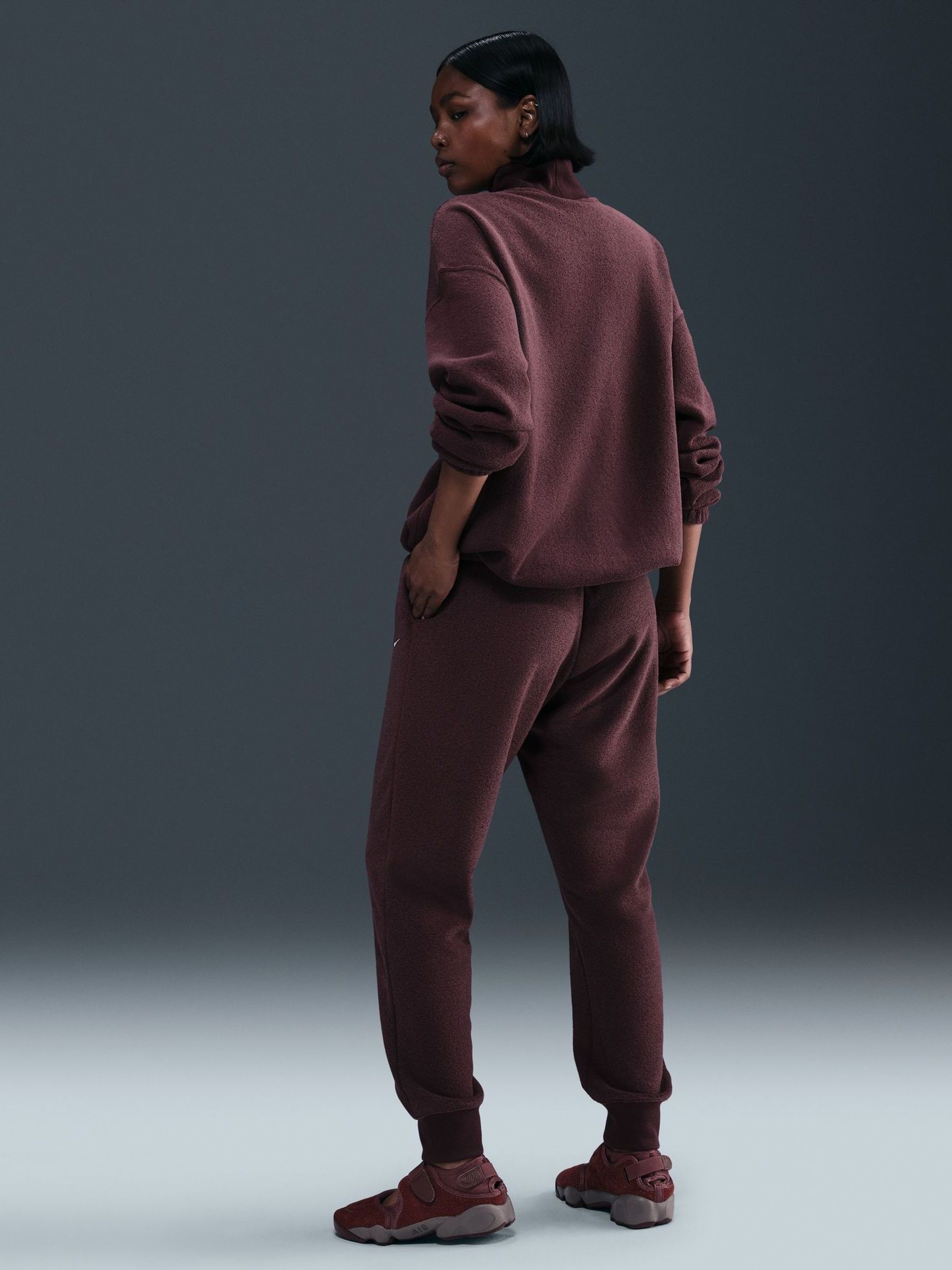 Pirkti Raudona - „Nike Oversized Sportswear Phoenix Plush Cozy