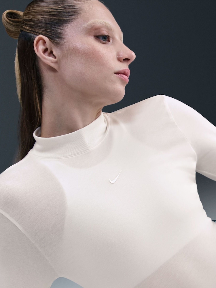 Nike White Chill Knit Mock Neck Long Sleeve Top - Image 5 of 5