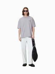 AllSaints Underground Crew 100% Organic Cotton T-Shirt - صورة 5 من 8