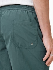 Зеленый - AllSaints Orlando Swim Shorts - Image 7 of 9