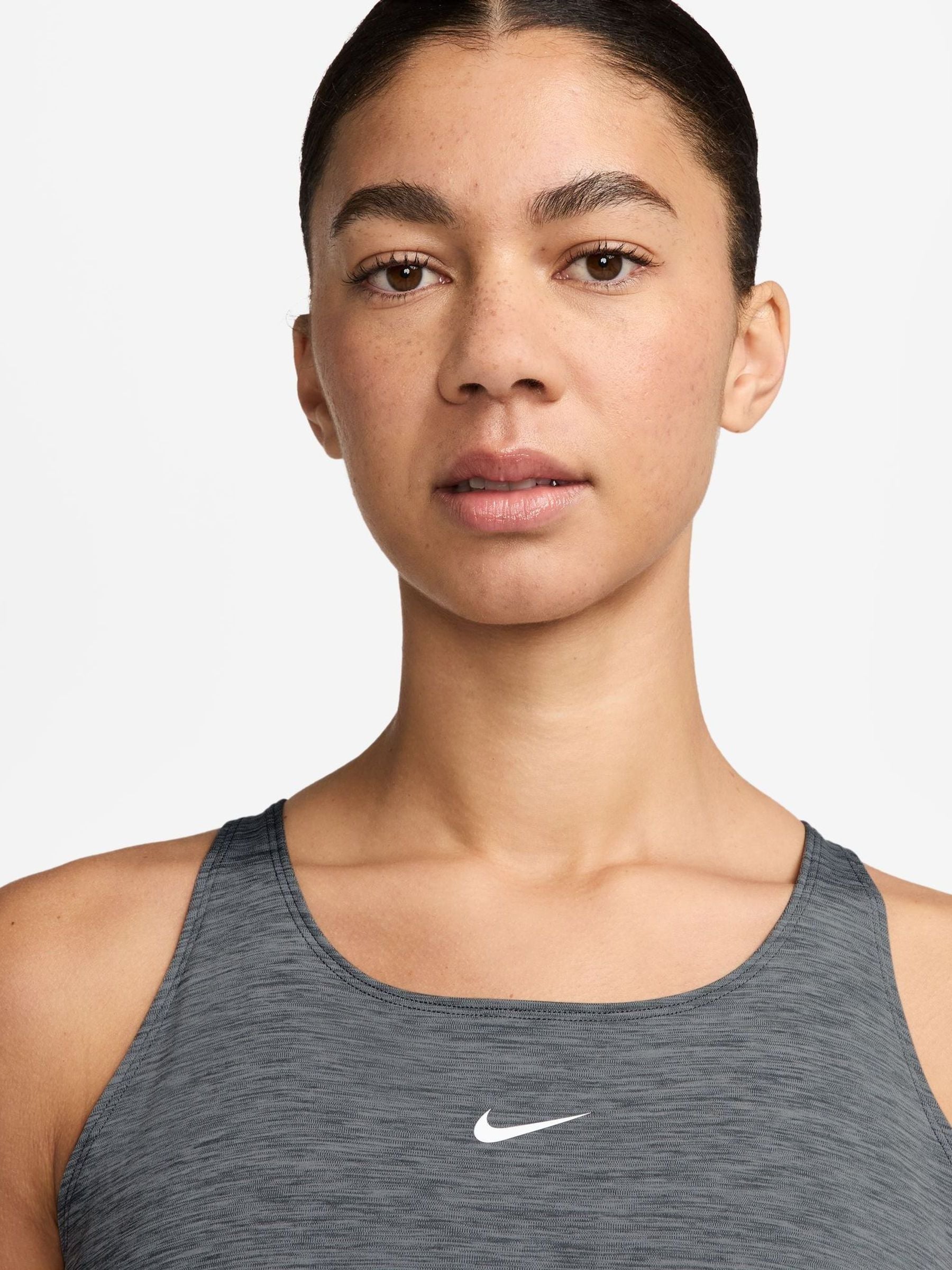 Next：日本 Nike Pro Dri-FIT タンクタンクトップ from Next Japan