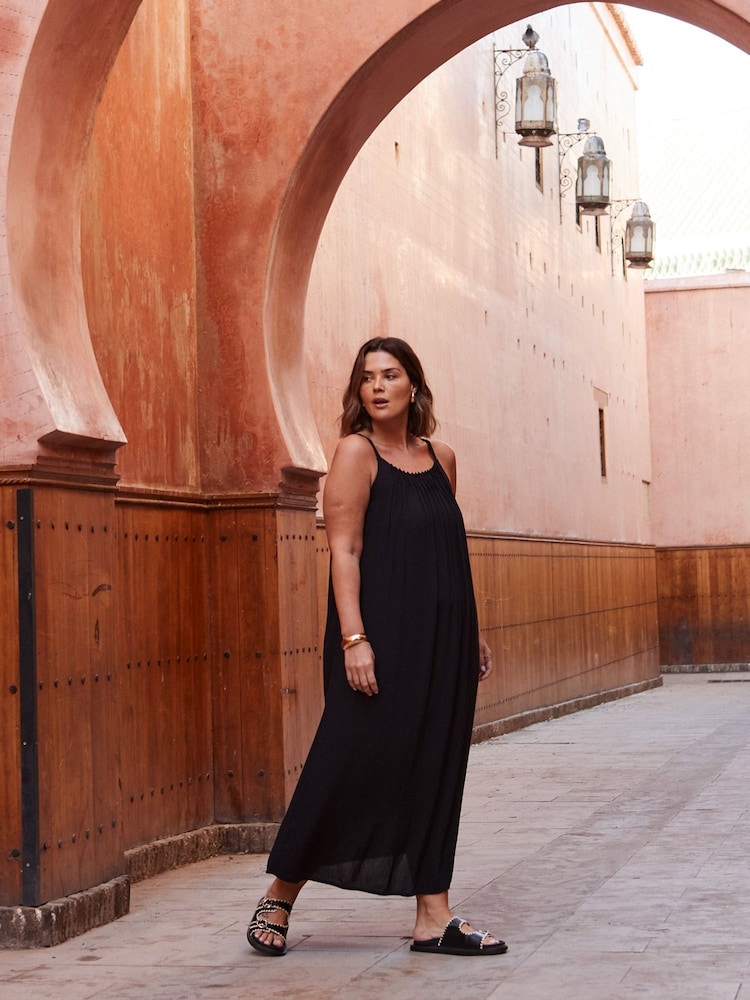 Live Unlimited Black Curve Crinkle Strappy Dress - Image 2 of 5 Live Unlimited Black Curve Crinkle Strappy Dress - Image 2 of 5