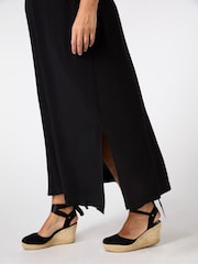 Live Unlimited Black Curve V-Neck Scallop Rib Dress - Image 4 of 4