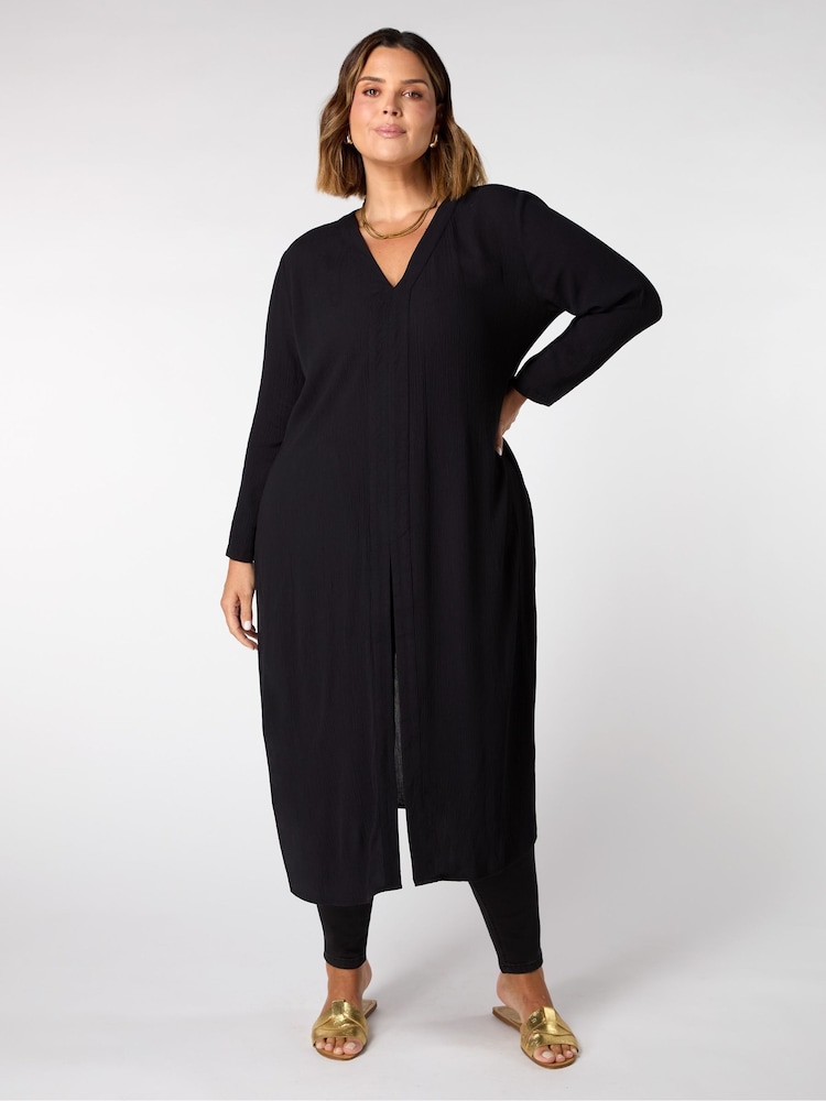 Live Unlimited Black Petite Curve Petite Split Front Tunic - Image 1 of 4