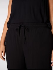 Negro - Live Unlimited Curve Crinkle Drawstring Trousers - Imagen 2 de 2