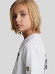 Lyle & Scott White Disrupt Graphic Print 100% Cotton T-Shirt - Image 4 of 5