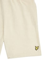شورت قطن 100% بقماش منشفة من Lyle & Scott - صورة 2 من 2